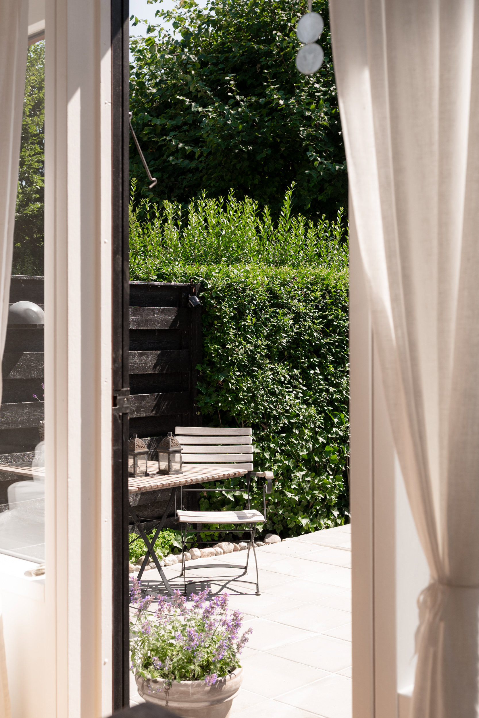 Diskret sag , 2920 Charlottenlund