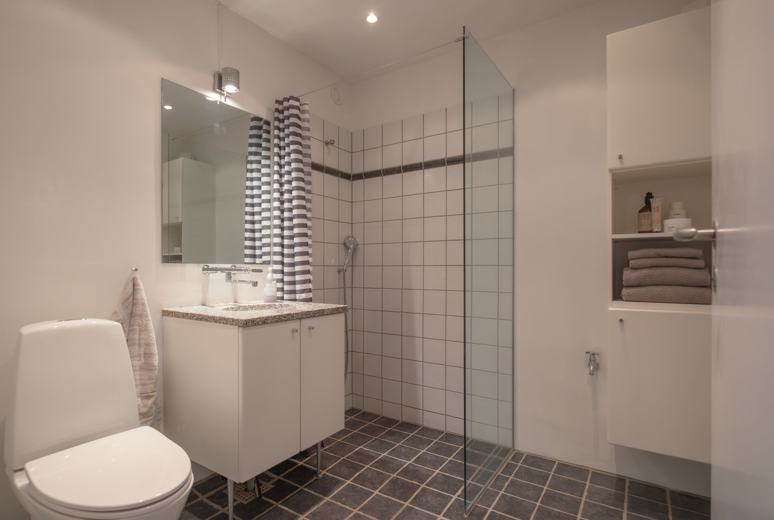 Vinkelvej 12B, 7. tv., 2800 Kongens Lyngby