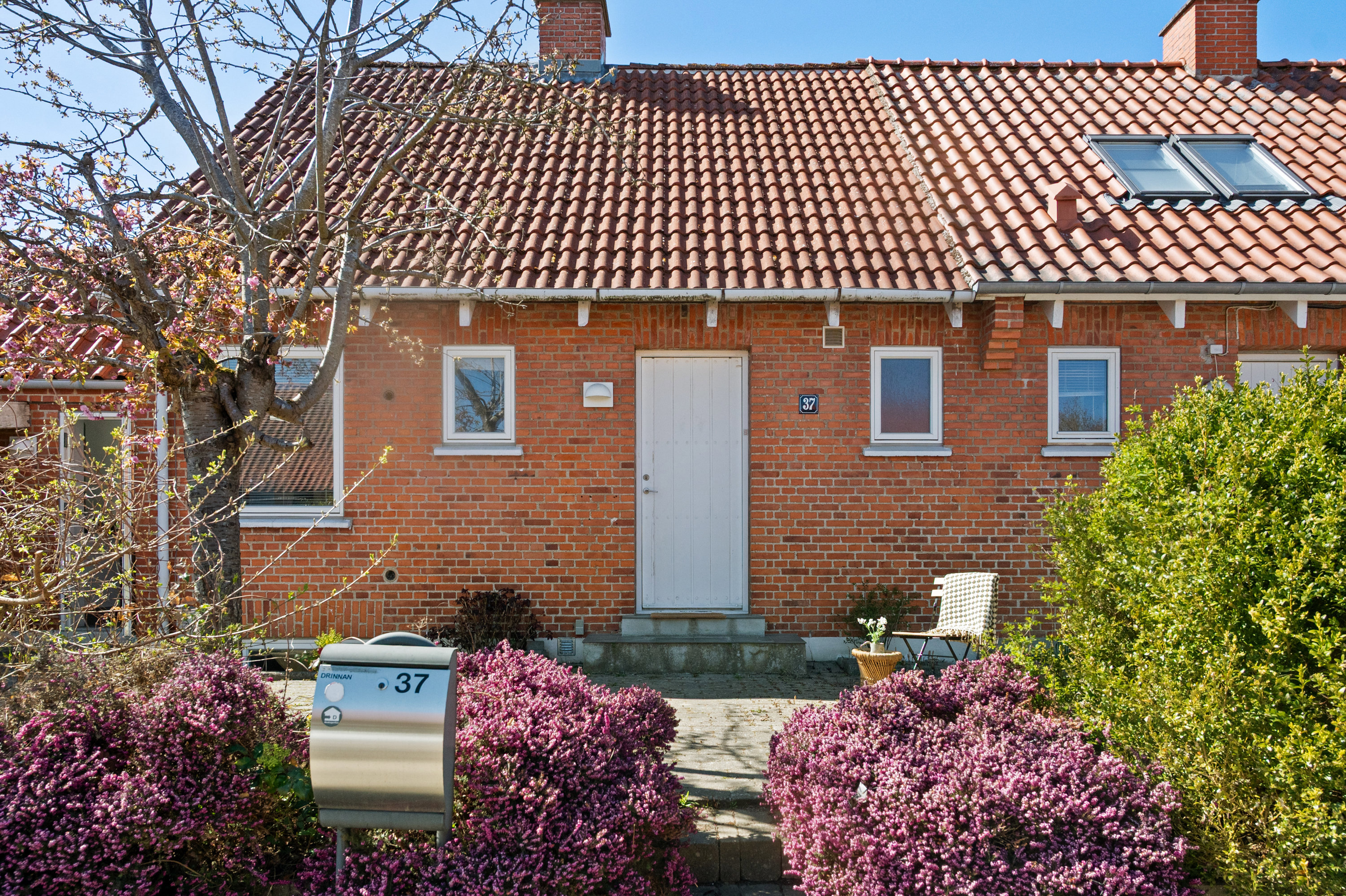 Diskret sag , 2830 Virum